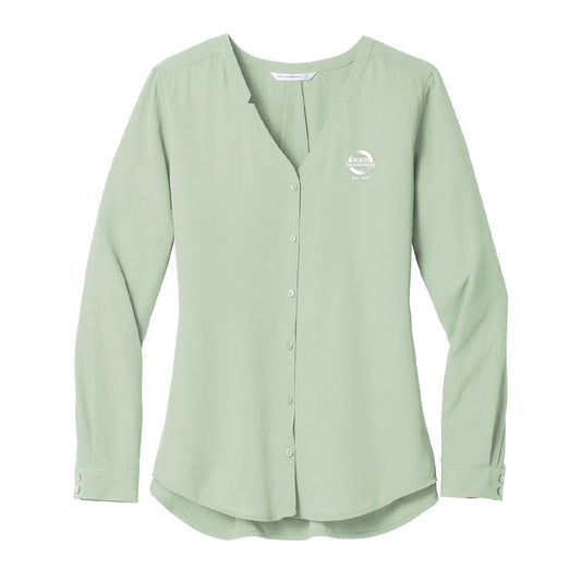 B&D Ladies Long Sleeve Button-Front Blouse